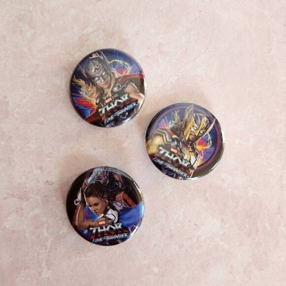 Thor bundle Little Golden Books 3 pins Collectors bag clip New Love & Thunder - Picture 2 of 7
